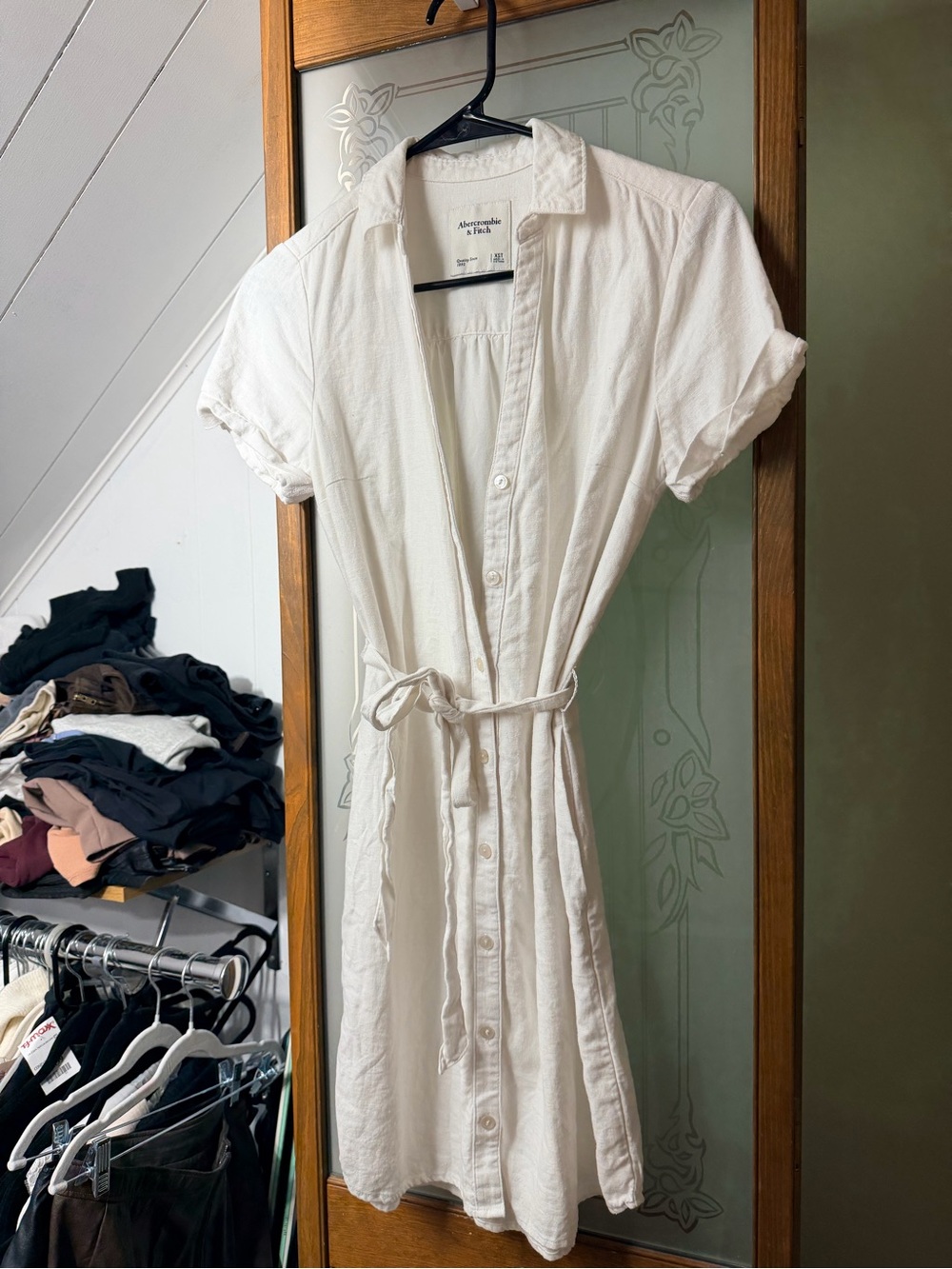 Abercrombie & Fitch White Button-Front Tie-Waist Shirt Dress